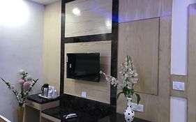 Hotel Karlo Kastle - Paharganj - New Delhi